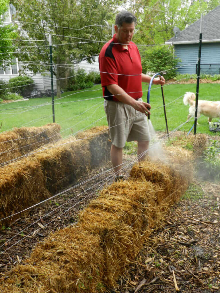 How to Build a Straw Bale Garden Modern Farmer