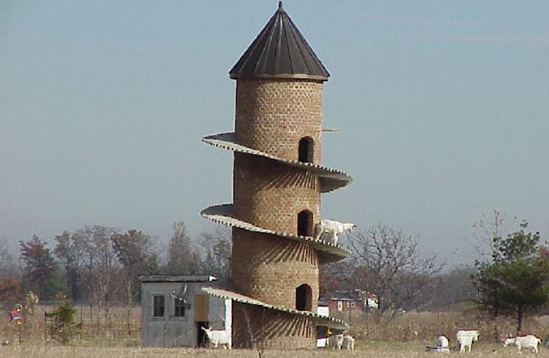 The tower in Shelby County, Illinois is made up of 5000 bricks and 276 concrete steps. Photo by Dale Travis. 