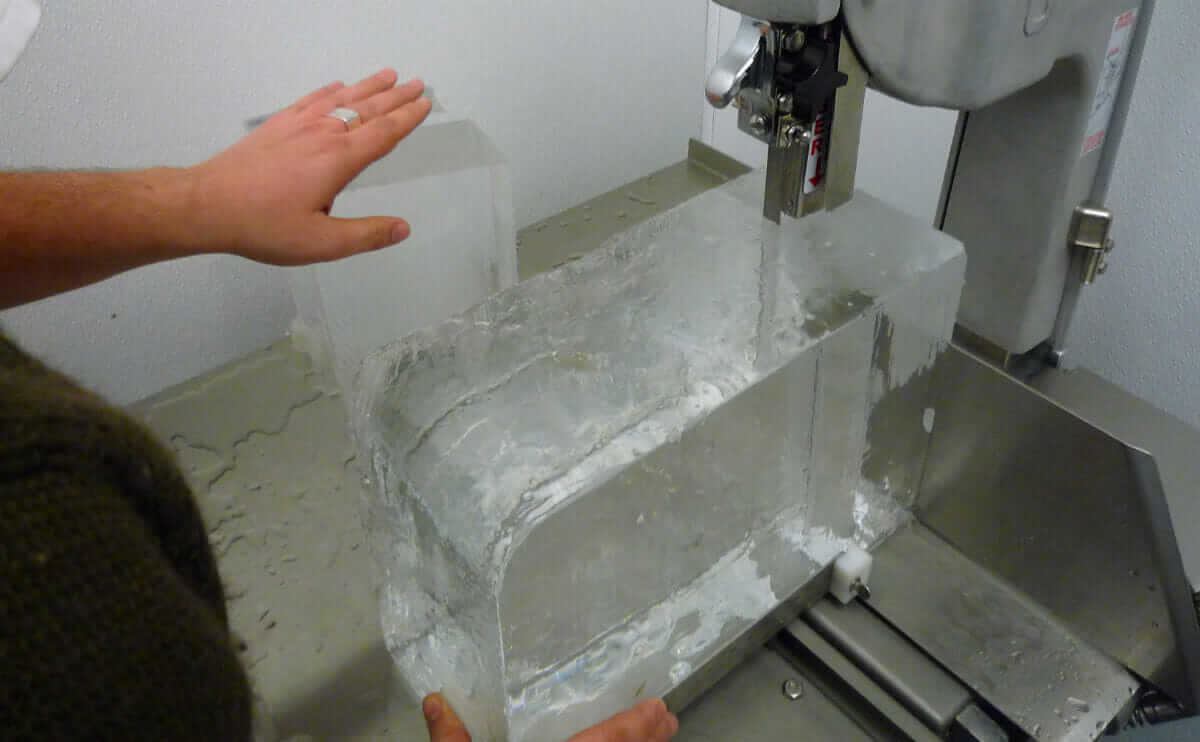 At 'Chainsaw Thursday,' a group of Seattle bartenders make an occasion out of carving large blocks of ice to serve to their patrons. 