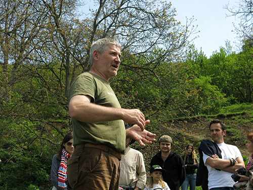 Willy Schuster explains how he first became an organic farmer in 1999.