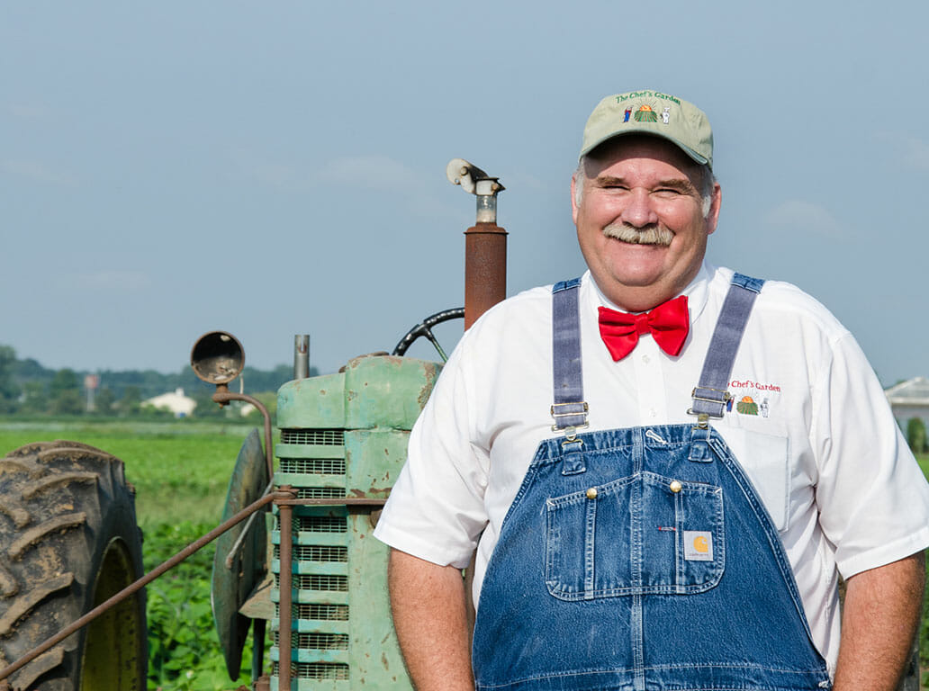 Meet Modern Farmer's Guest Instagrammer: Farmer Lee Jones and The Chef's  Garden - Modern Farmer