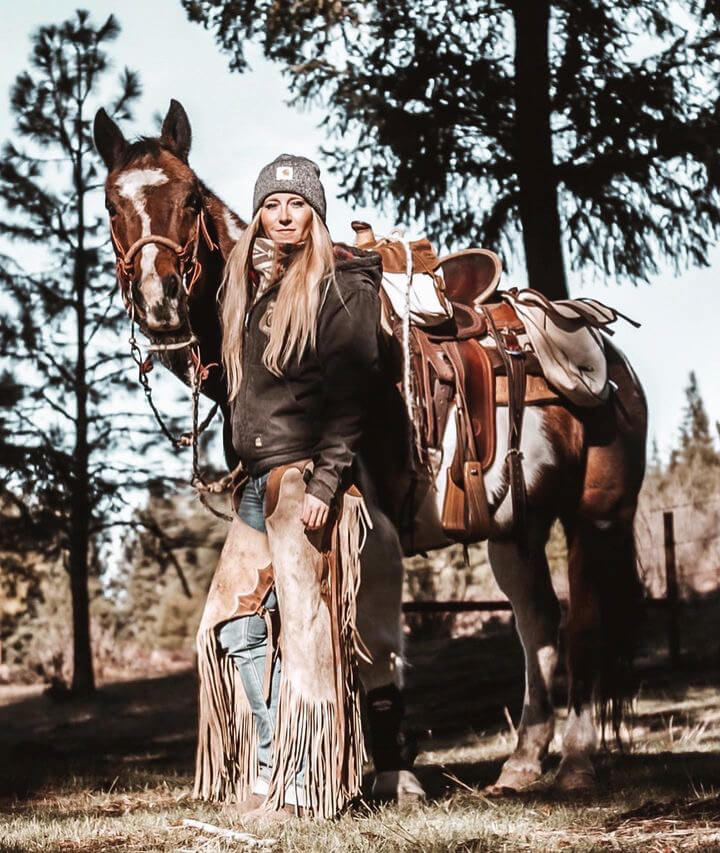 Wary of Wolves, Some Western Ranchers Are Returning to Life on the ...